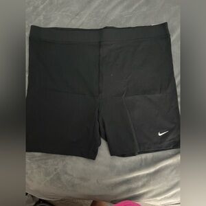 Size 4X Bnwt Starting Bid $10